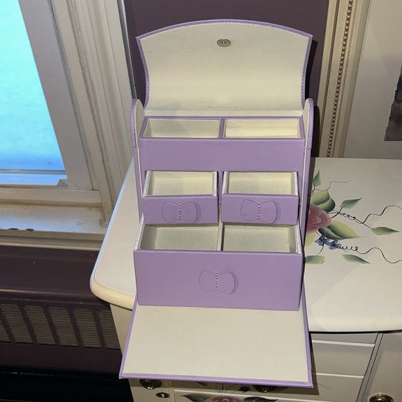 Starter Jewerly box for a little girl 💜 - Picture 6 of 6